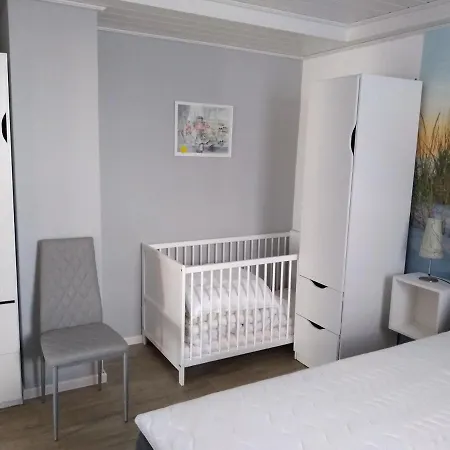 Appartement 1- Sued- Balkon - Box-bett - Ruhig Zum Garten *